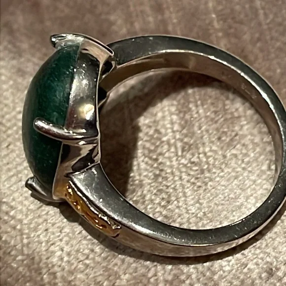 Green Aventurine Ring Size 9 Gemstone is 14 Karats New - Picture 7 of 8